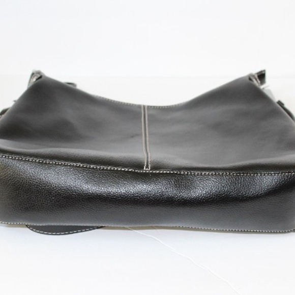 Nine and Company Black Shoulder Handbag and Keyring NEW - Picture 3 of 6